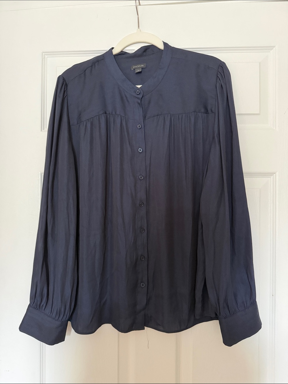 Ann Taylor Navy Button-Front Long Sleeve Blouse